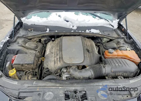 2013 Chrysler 300C Varvatos z USA, uszkodzony, nr VIN 2C3CCADT5DH672642